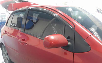 ผลงาน UV-Careด้านข้างฝั่งคนขับ