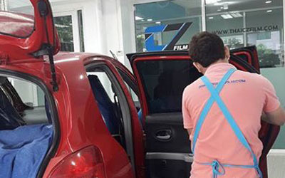 ขั้นตอนการติดฟิล์ม UV400_3