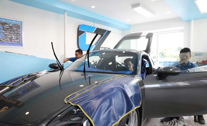 ติดฟิล์มรถยนต์ Lamina รุ่นฟิล์ม ARL50BX