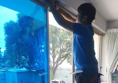 ตัวอย่างติดฟิล์มโรงงาน ฟิล์มสีฟ้า 3