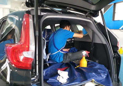 �ŧҹ�Դ�����ö¹�� 3M ��� Crystalline �ҹ˹�� C20 �ͺ�ѹ FX5 1