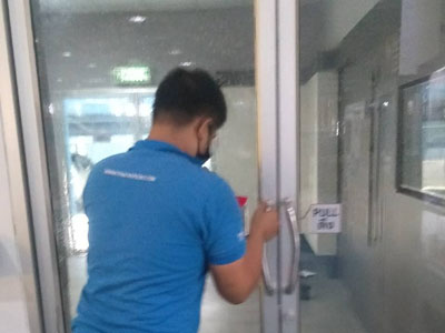 ตัวอย่างติดฟิล์มฝ้าบริษัท ไทย ซี แซด ฟิล์ม จำกัด 6
