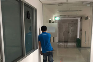 ติดฟิล์มฝ้า1